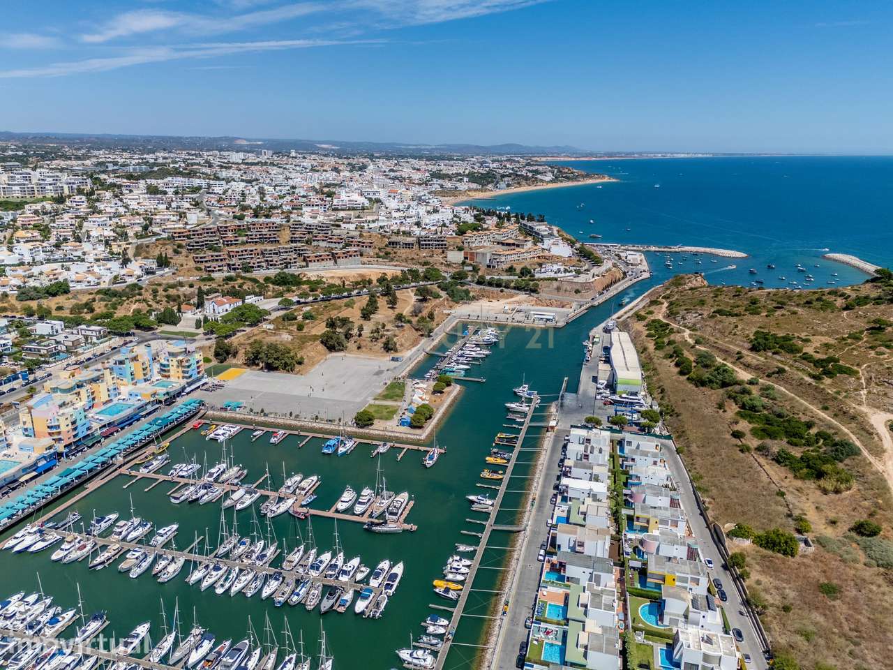 Moradia T3 à venda com Piscina e Vista Mar em Albufeira - Grande imagem: 3/30
