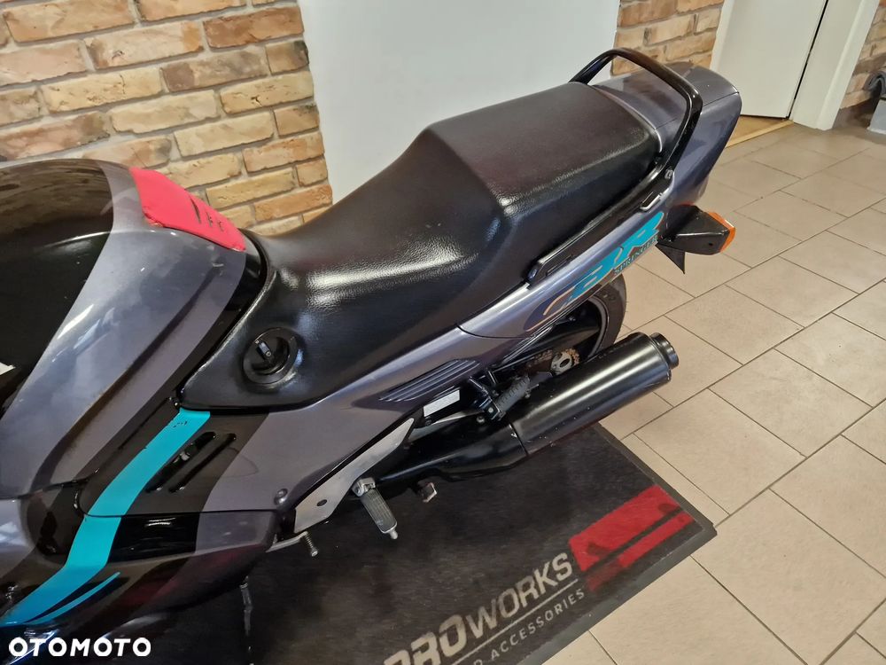 Honda CBR - 19