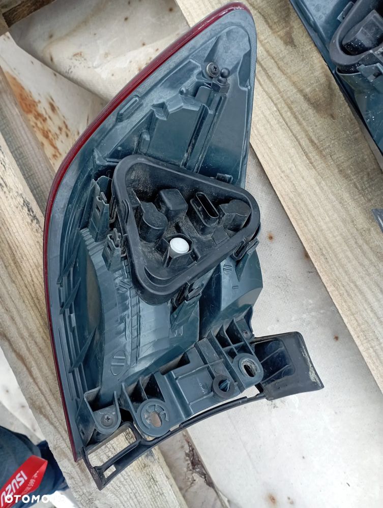 KOMPLET LAMP TYLNYCH BMW F30/F31 dymione stan bdb - 13