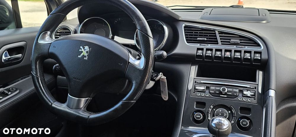 Peugeot 3008 HDi FAP 115 Allure - 29