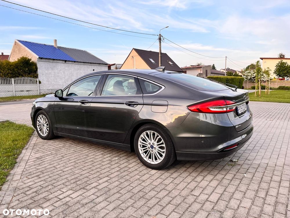 Ford Mondeo - 23