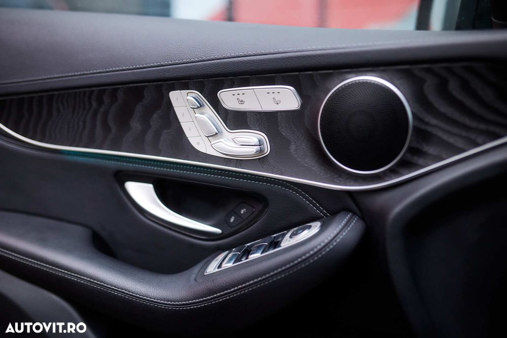 Mercedes-Benz GLC - 16