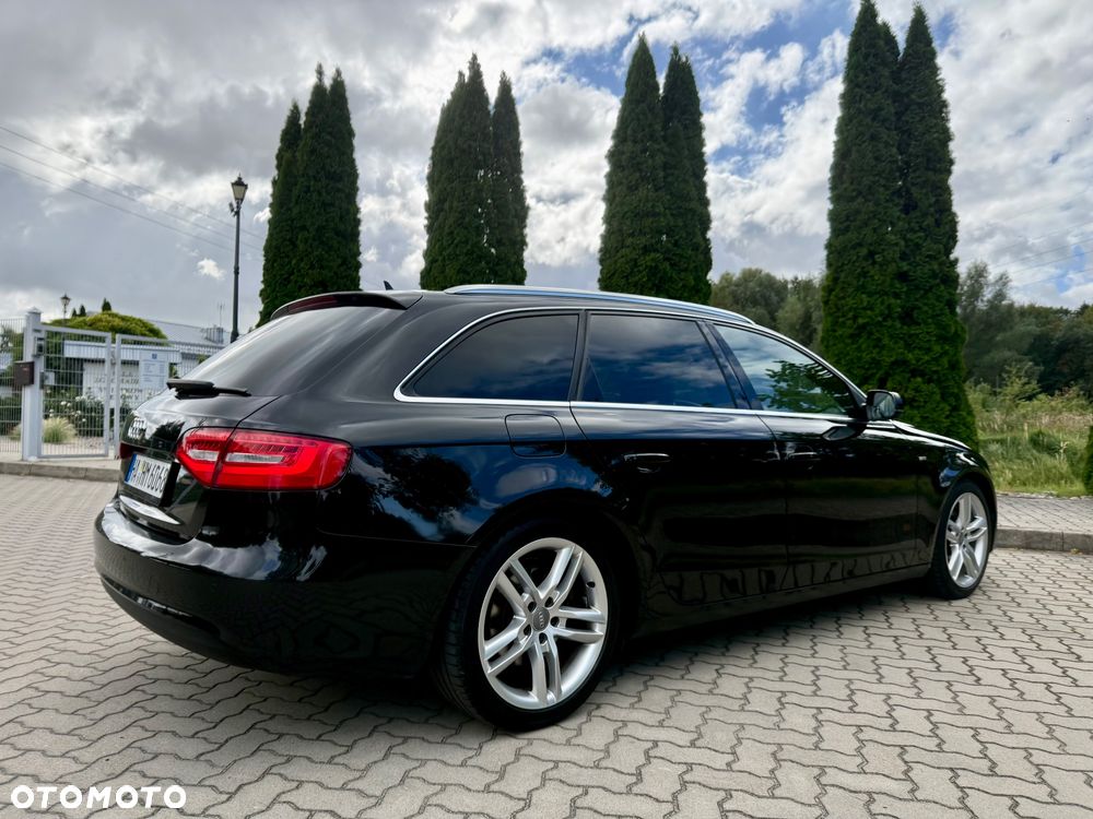 Audi A4 Avant 2.0 TDI DPF quattro S line Sportpaket - 29