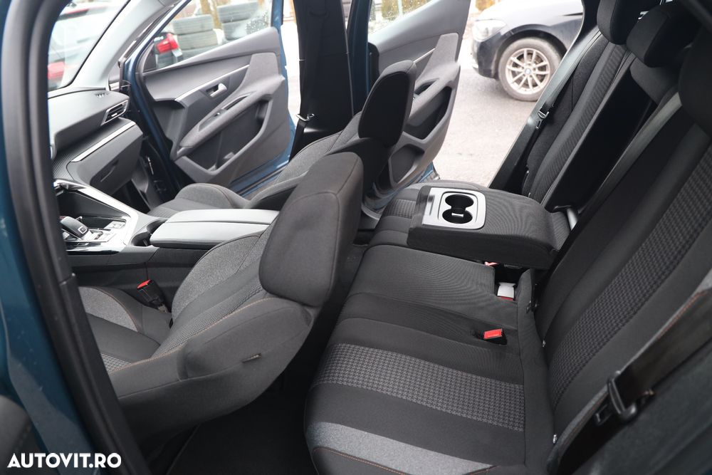 Peugeot 3008 1.5 BlueHDI S&S EAT8 Active - 11