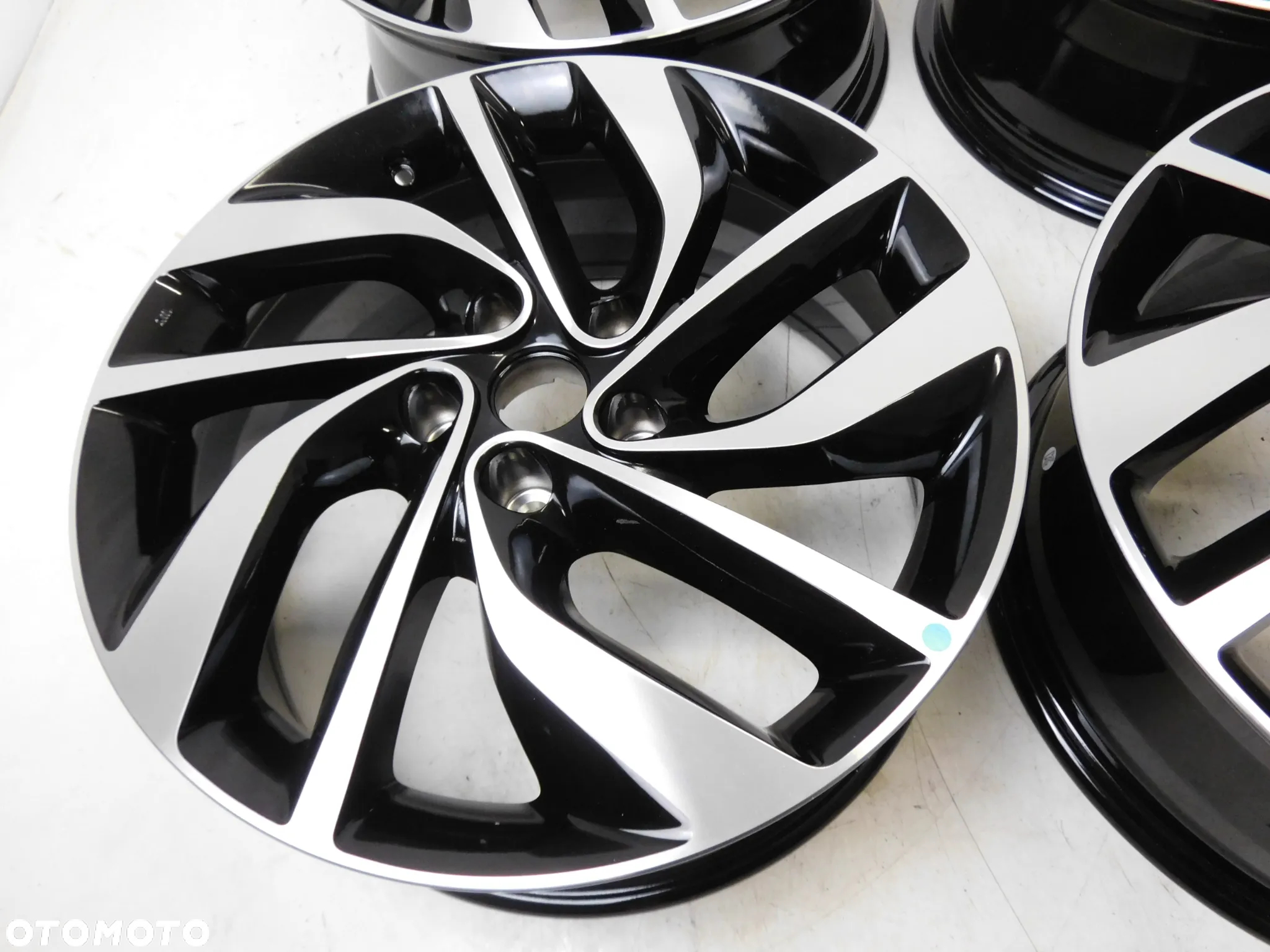 Felgi 18 RENAULT MEGANE SCENIC KADJAR KOLEOS LAGUNA TALISMAN ARCANA - 8