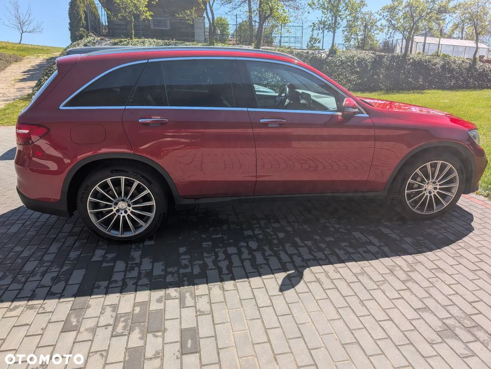 Mercedes-Benz GLC - 2