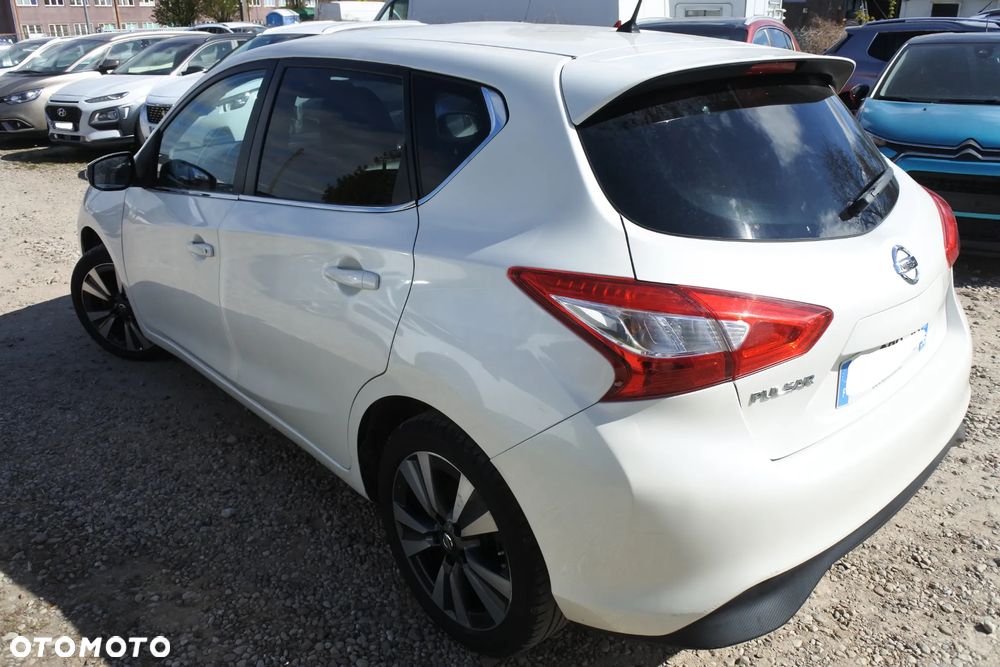 Nissan Pulsar 1.2 DIG-T Tekna EU6 - 4