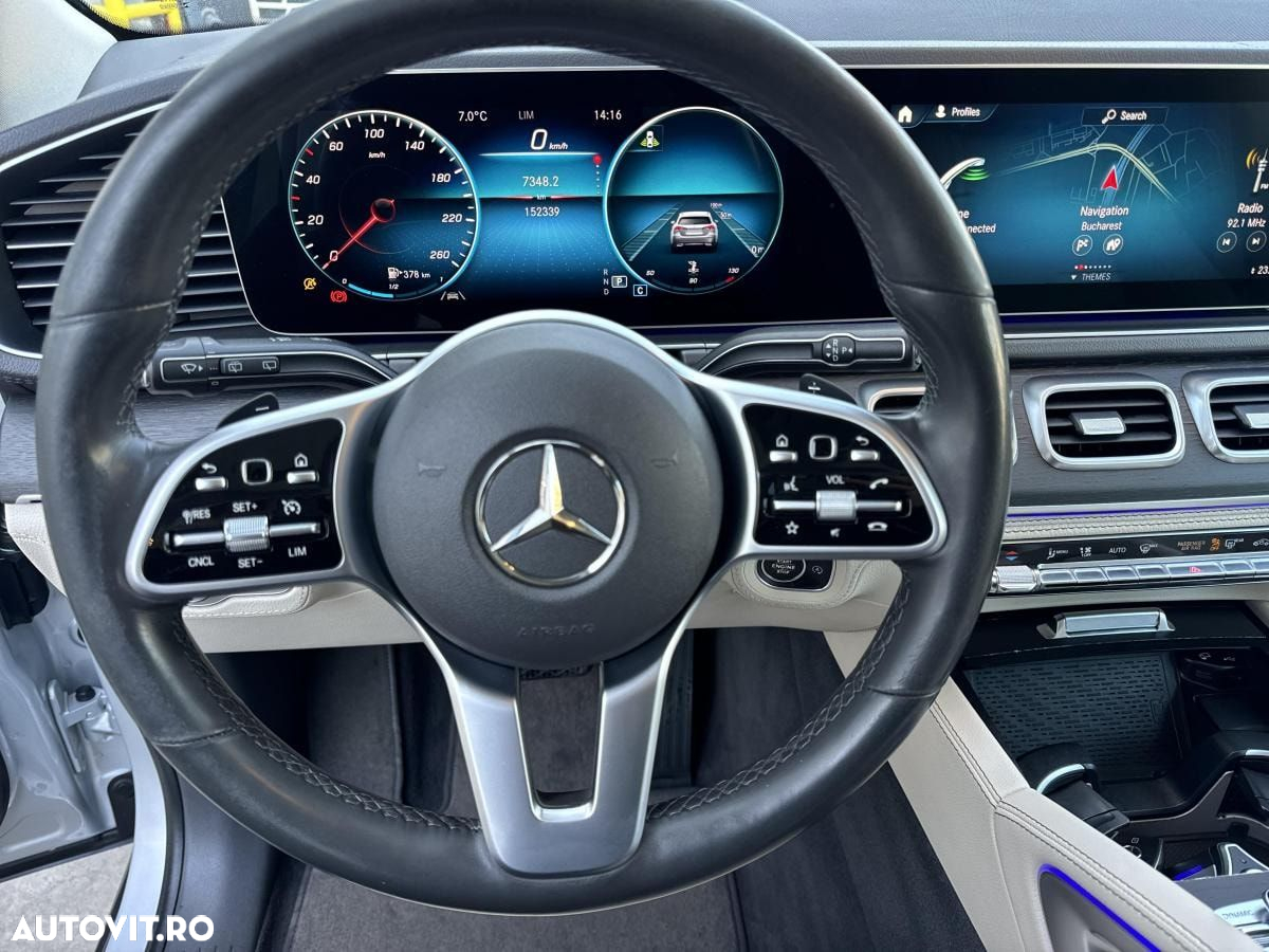 Mercedes-Benz GLE 300 d 4MATIC - 11