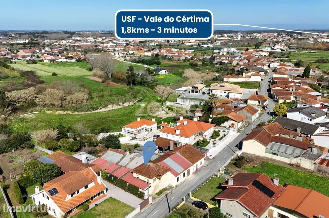 Moradia T4 | Bustos | Oliveira do Bairro | Garagem e Terreno - Grande imagem: 3/18