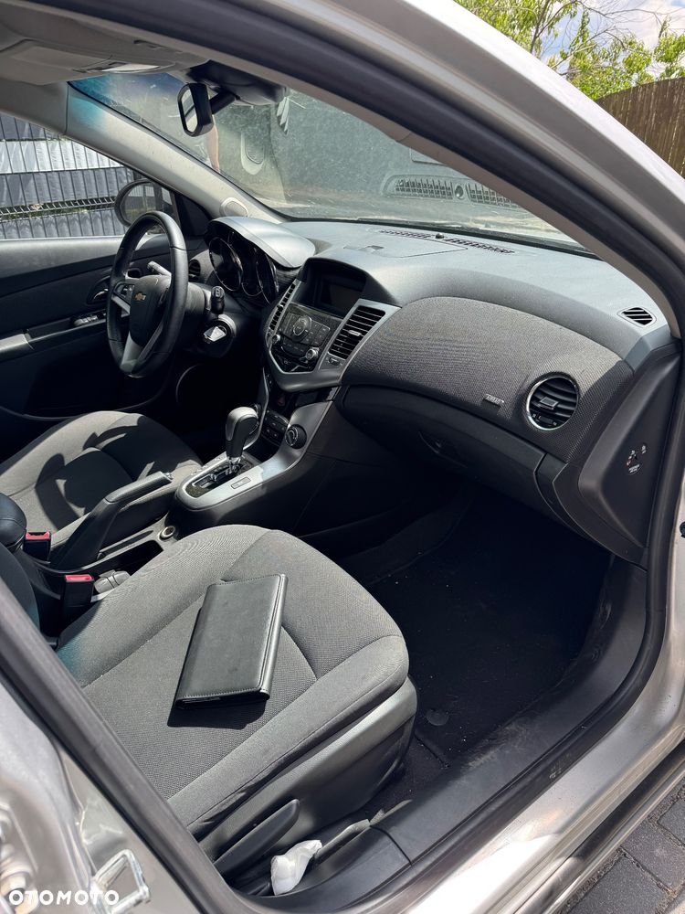 Chevrolet Cruze 1.8 Automatik LTZ - 5