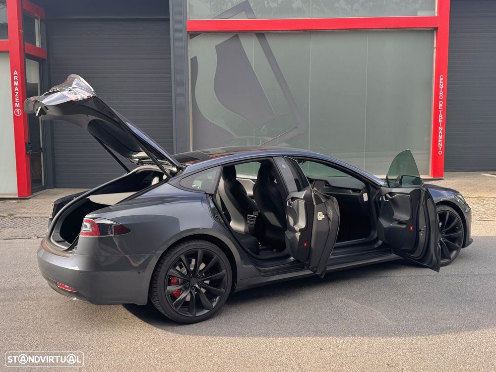 Tesla Model S 100 kWh Long Range Plus AWD - 41