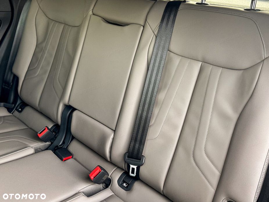 Audi Q3 Sportback - 18