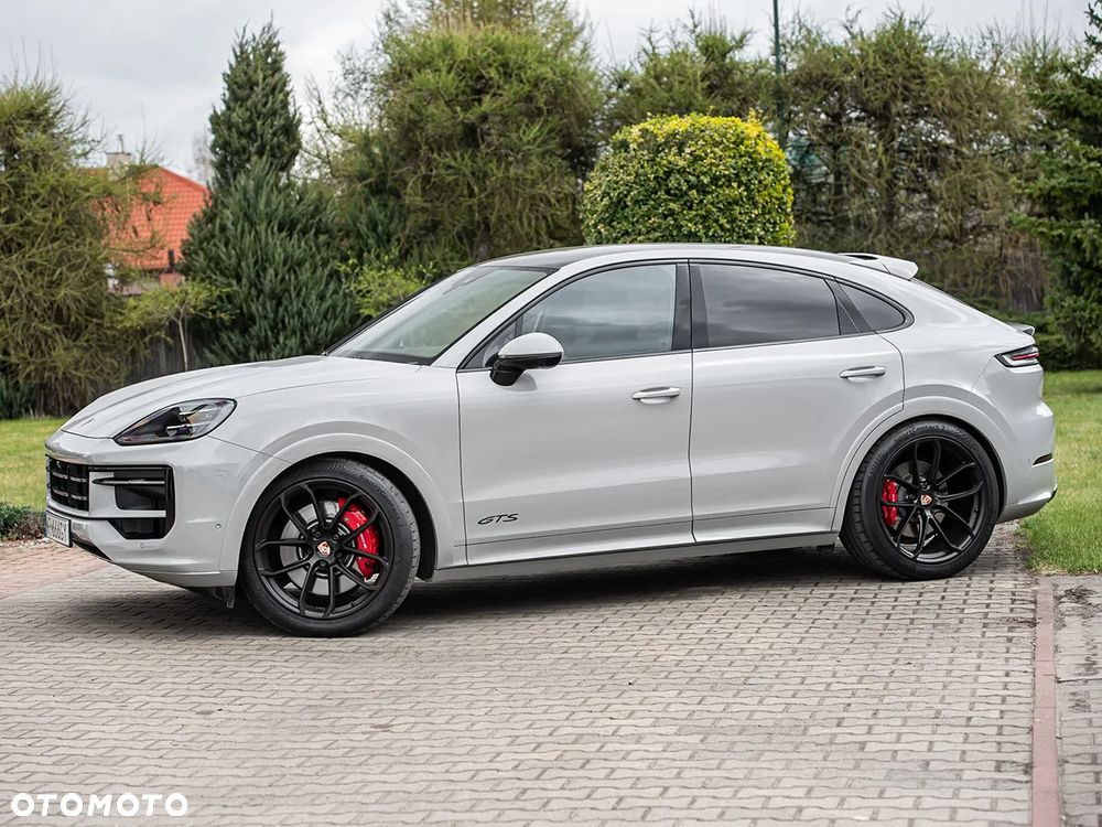 Porsche Cayenne - 6