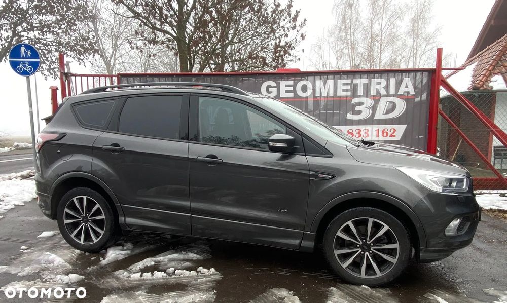 Ford Kuga 2.0 TDCi 4x4 ST-Line - 4