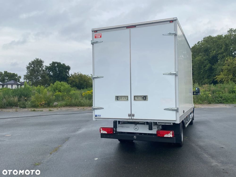 Mercedes-Benz Sprinter 516 - 6
