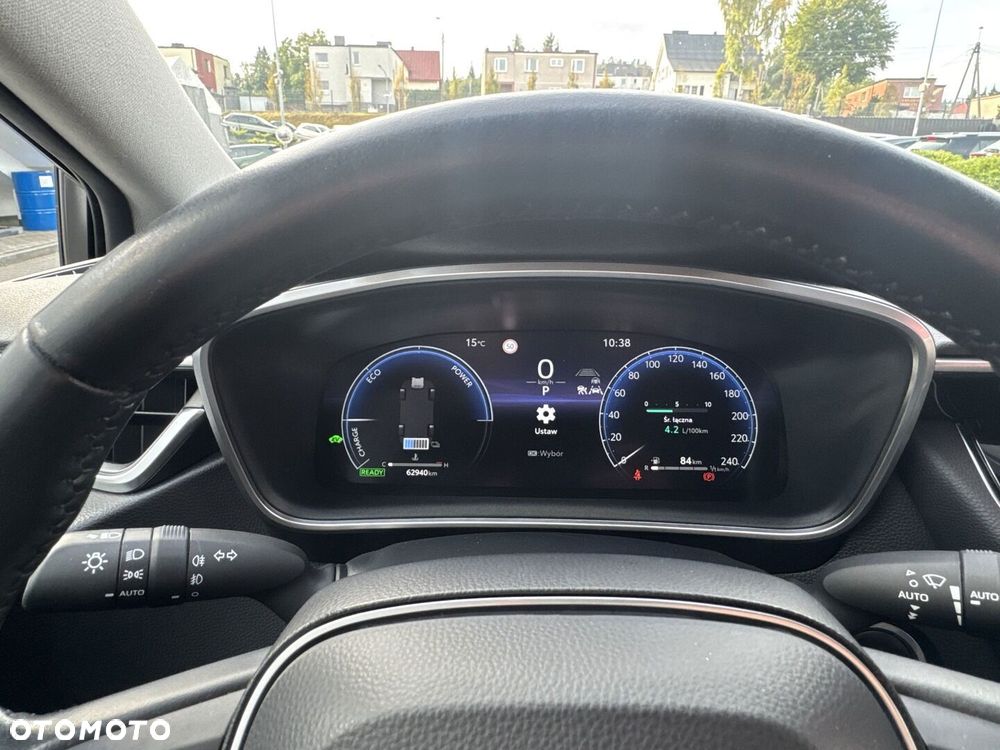 Toyota Corolla 1.8 Hybrid Comfort - 22