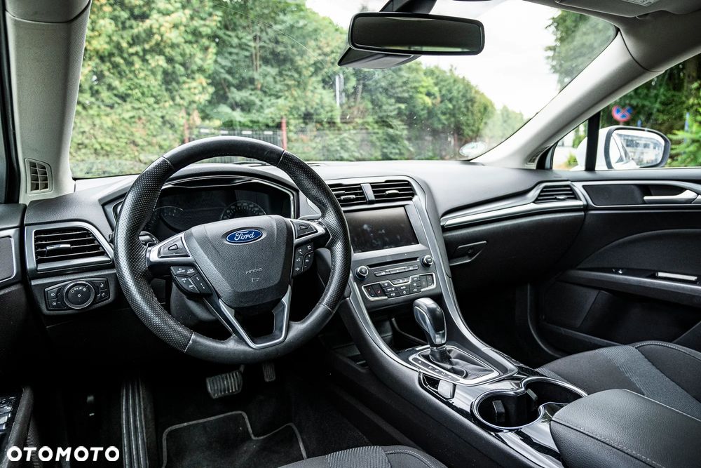 Ford Mondeo 2.0 TDCi STart-Stopp PowerShift-Aut Titanium - 12