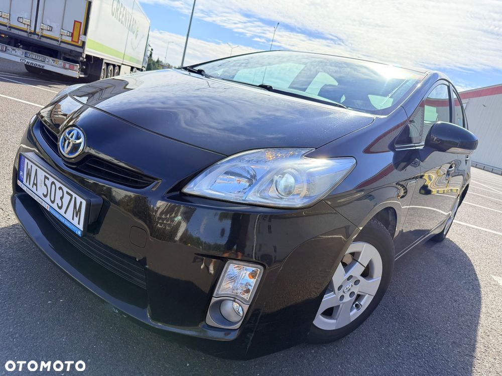Toyota Prius - 3