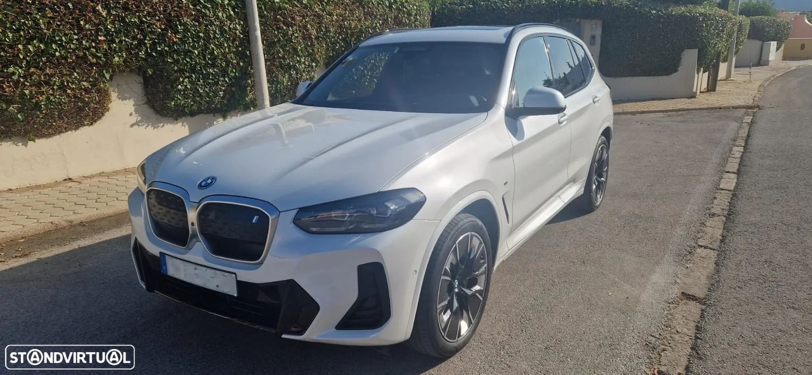 BMW iX3 M Sport Impressive - 1