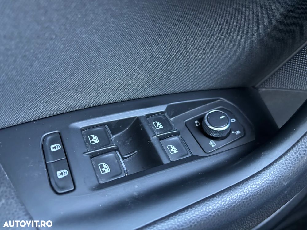 Volkswagen Touareg V6 TDI Style - 17