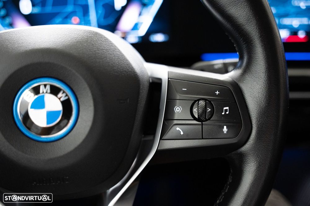 BMW iX1 xDrive30 xLine - 22