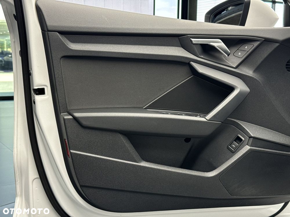 Audi A3 Limousine 35 TFSI mHEV Advanced S tronic - 15