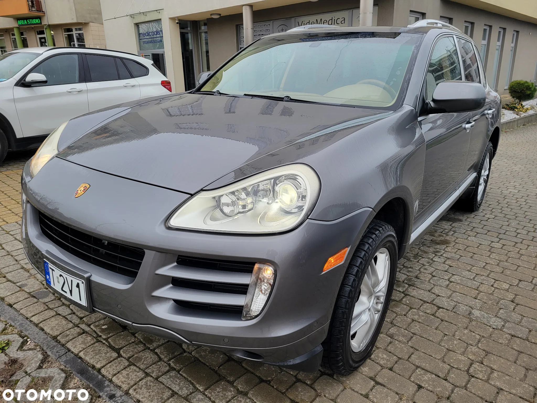 Porsche Cayenne Tiptronic S - 2