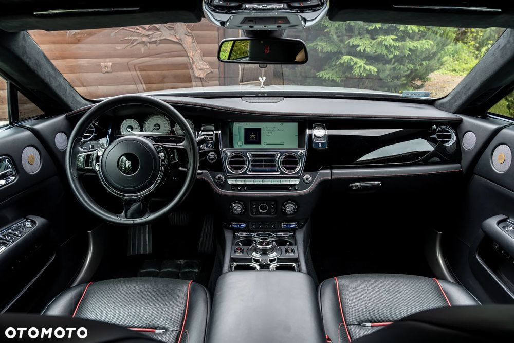 Rolls-Royce Wraith Standard - 32