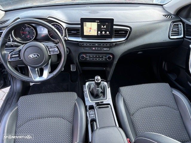 Kia Ceed 1.6 CRDi TX - 19