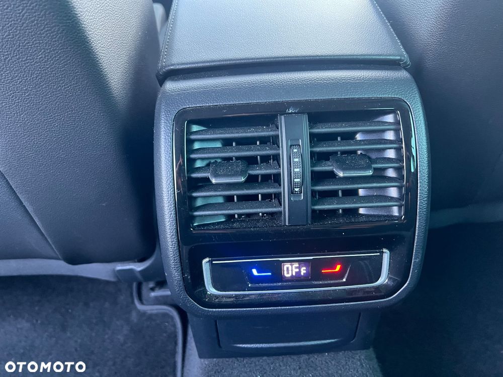 Volkswagen Passat 2.0 TDI EVO Business - 19