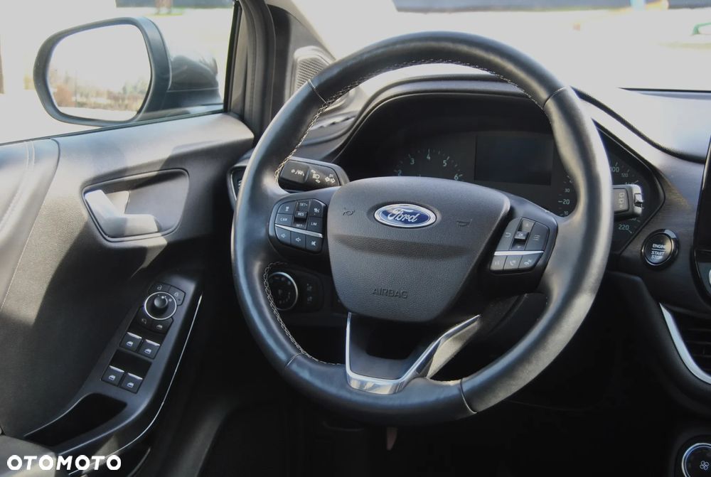 Ford Puma 1.0 EcoBoost mHEV Titanium - 10