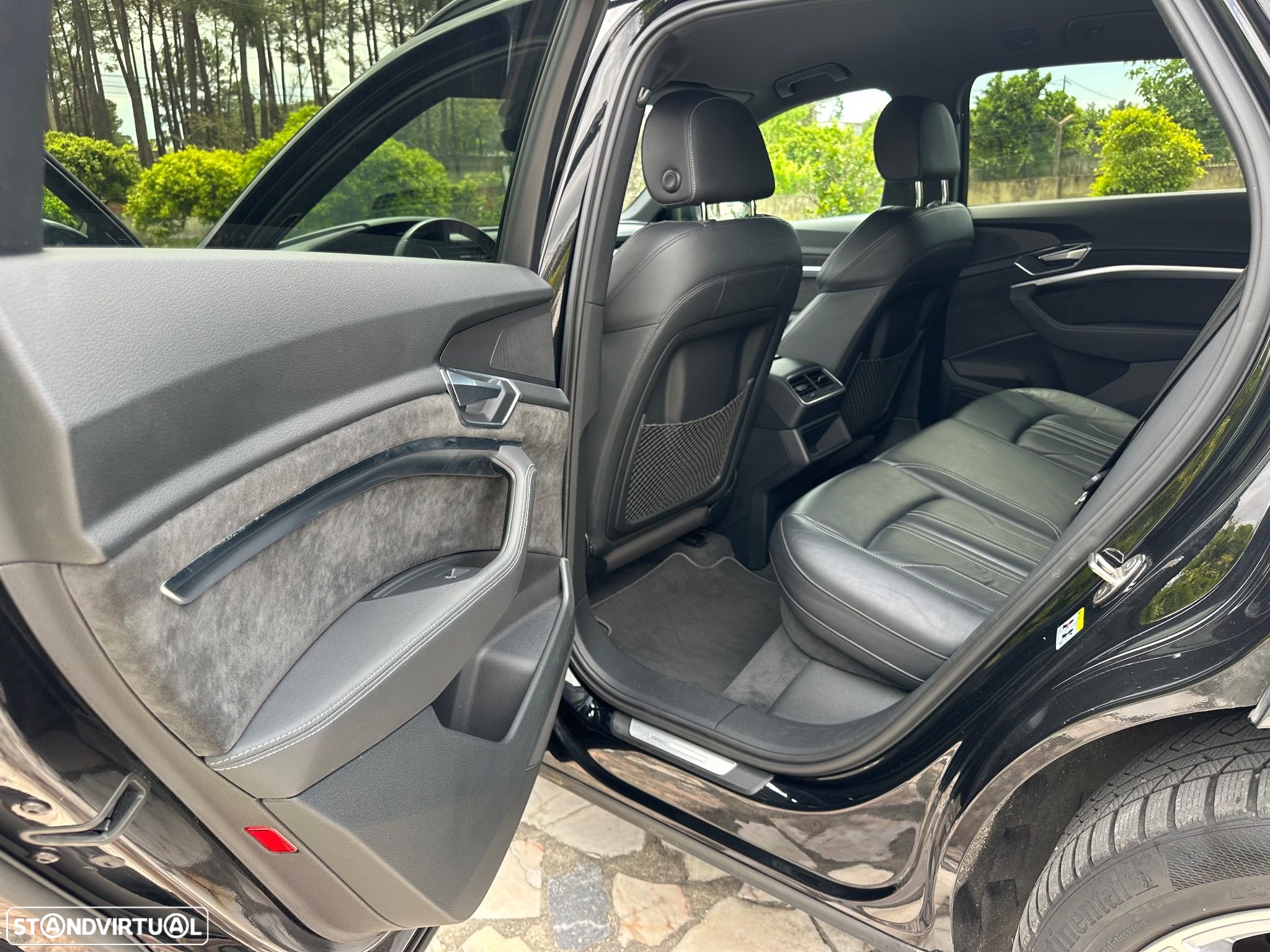 Audi e-tron 55 quattro S line - 22