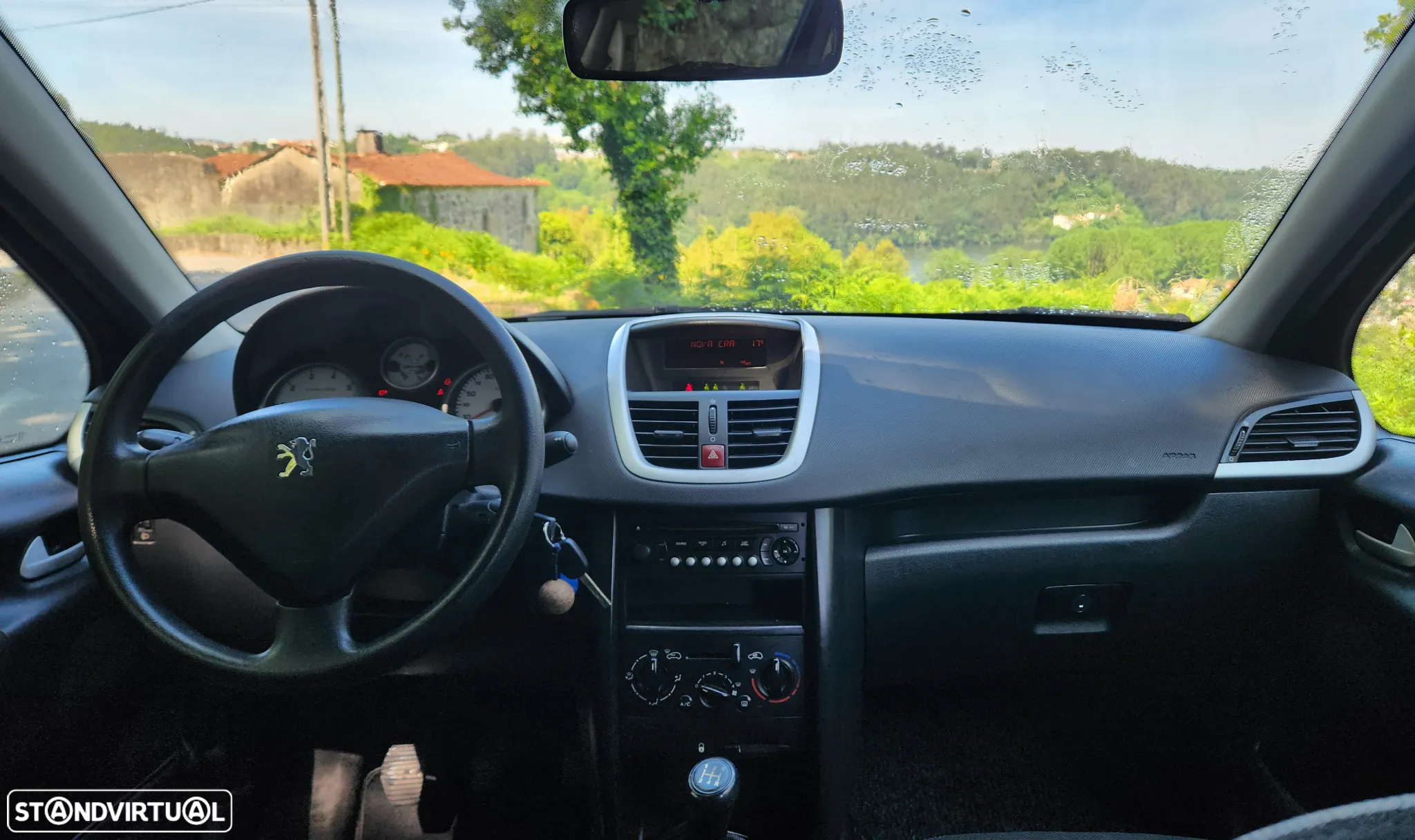 Peugeot 207 1.4 16V Premium - 8
