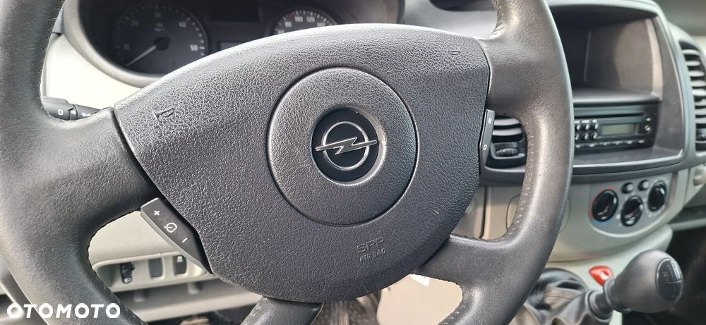 Opel Vivaro - 19