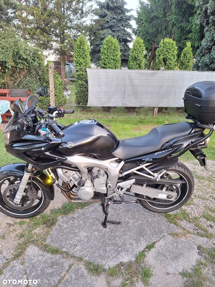 Yamaha FZ6 - 1