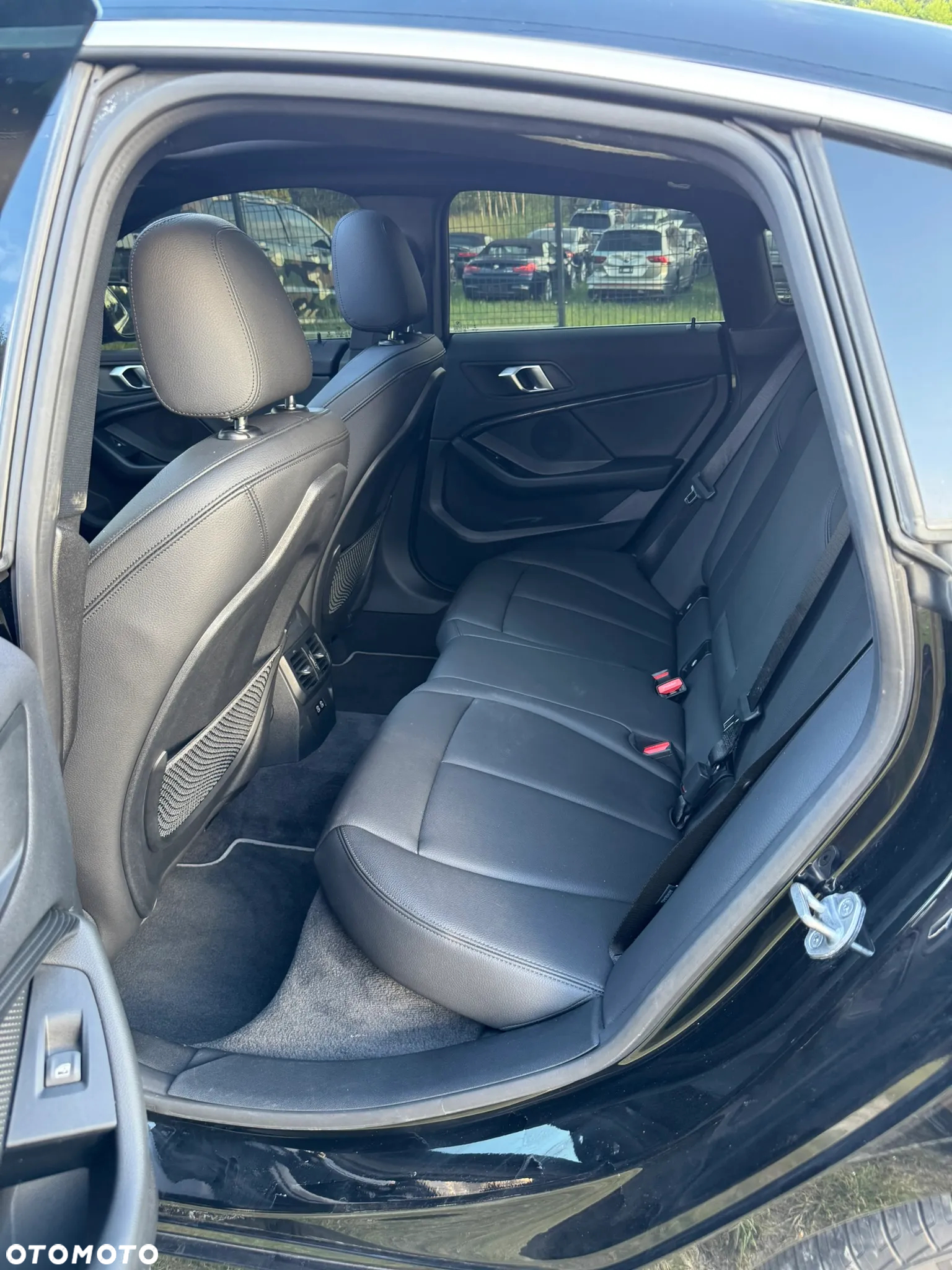 BMW Seria 2 - 27