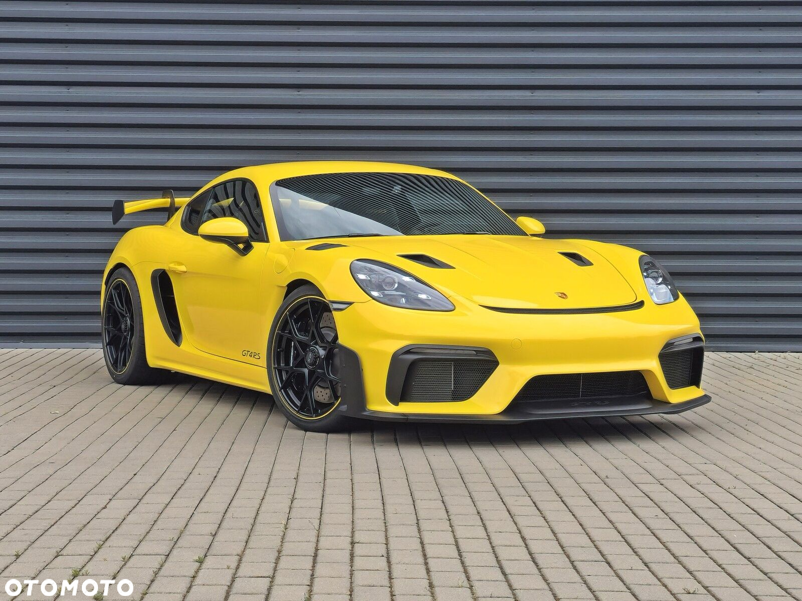 Porsche 718 Cayman - 3
