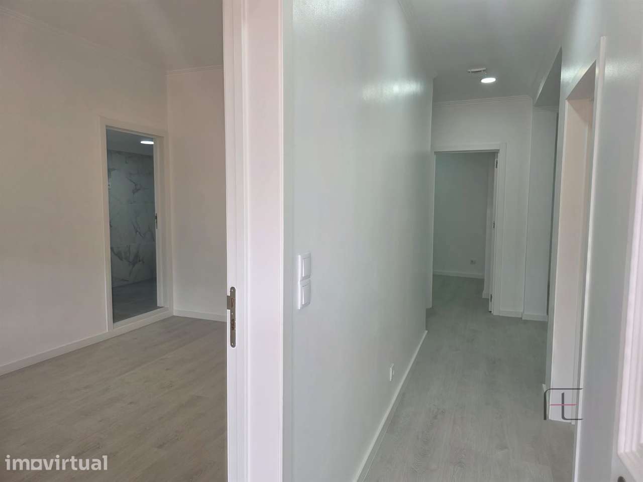 Andar Moradia T2 Venda em Funchal (São Pedro),Funchal - Grande imagem: 4/16