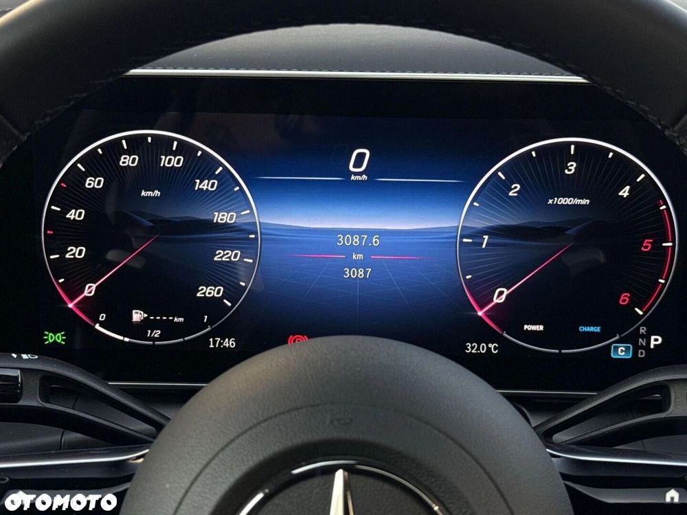 Mercedes-Benz GLC - 15