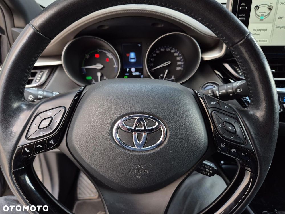 Toyota C-HR 2.0 Hybrid Executive - 23