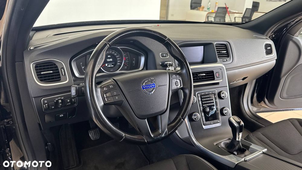 Volvo V60 - 23