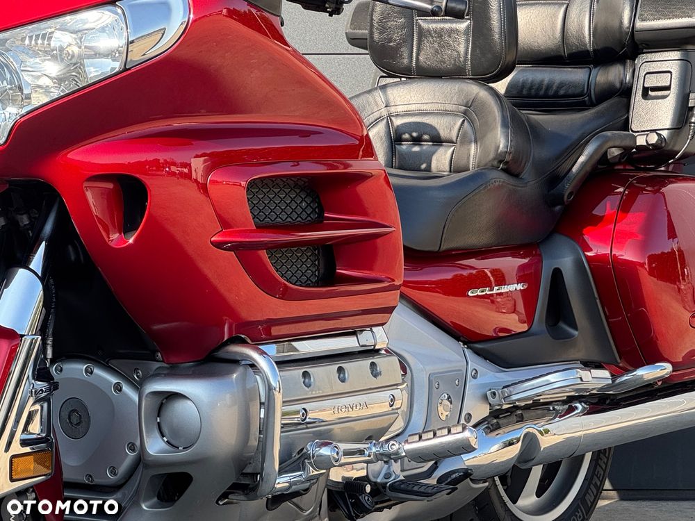 Honda GL - 35