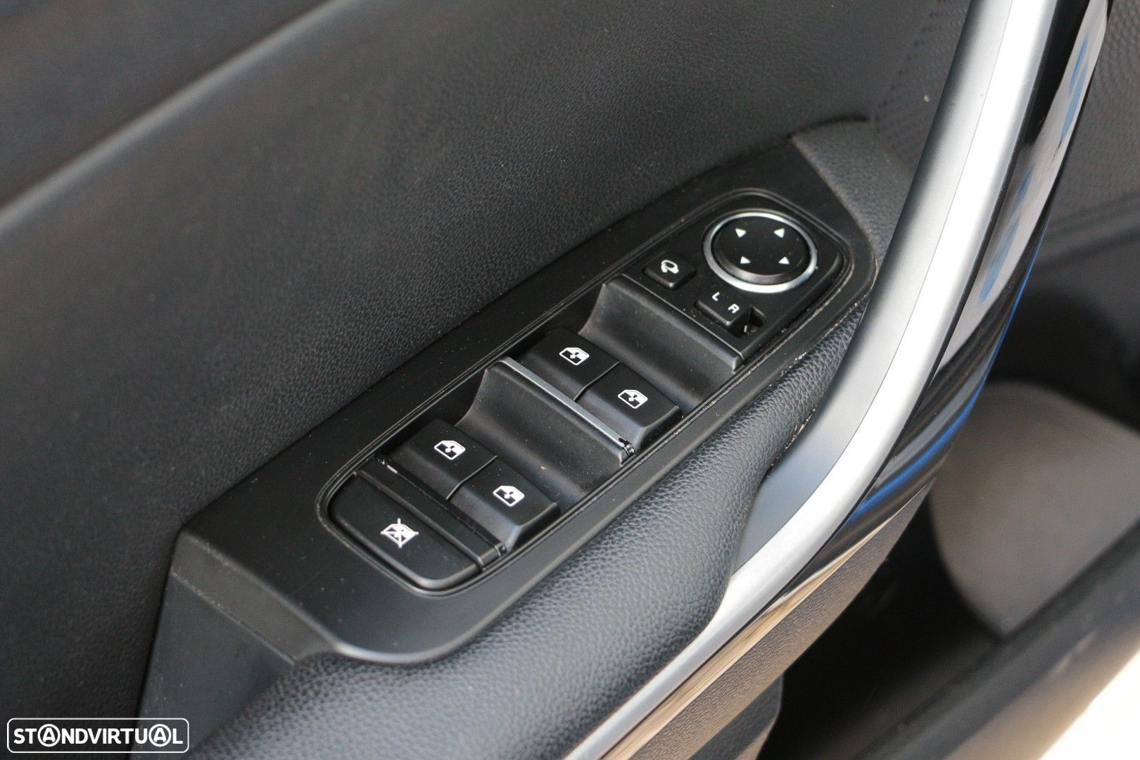 Kia XCeed 1.6 GDi PHEV First Edition+SRF - 33