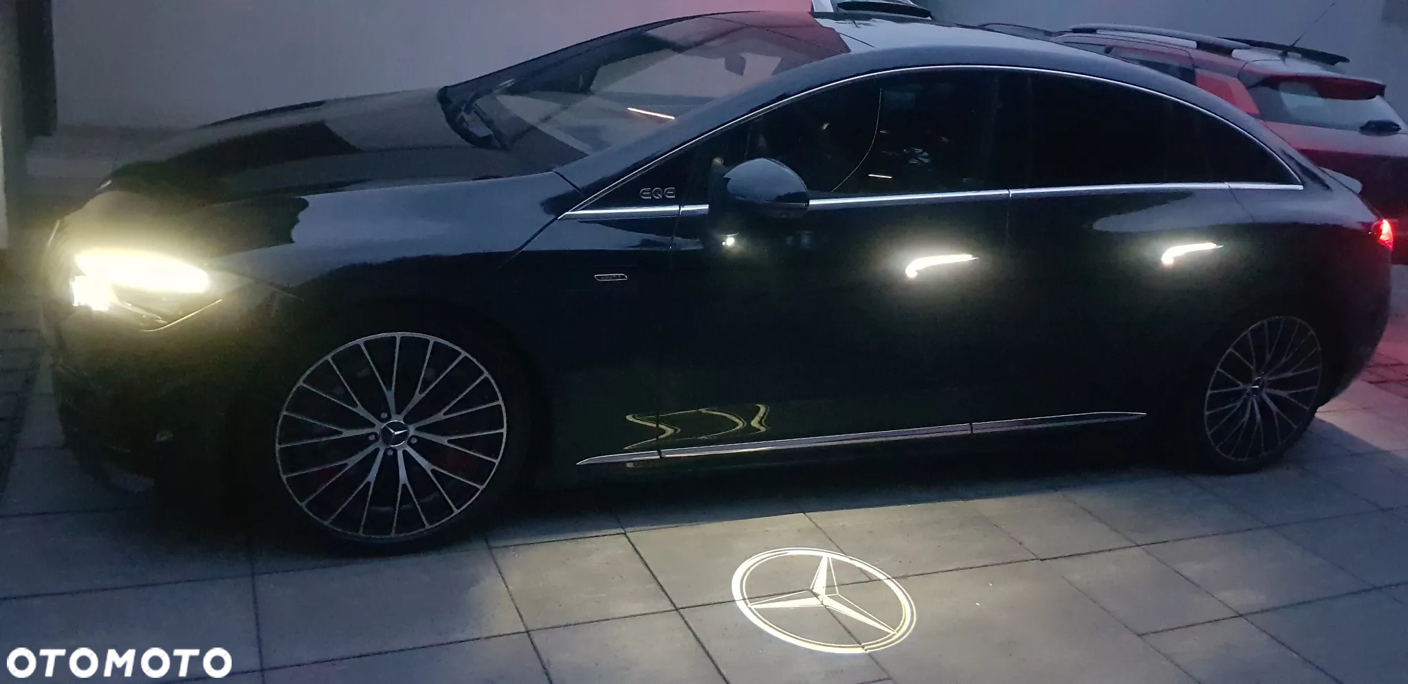 Mercedes-Benz EQE AMG 43 4Matic - 39