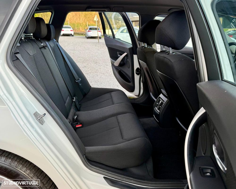 BMW 320 d Aut. Efficient Dynamics Edition - 14