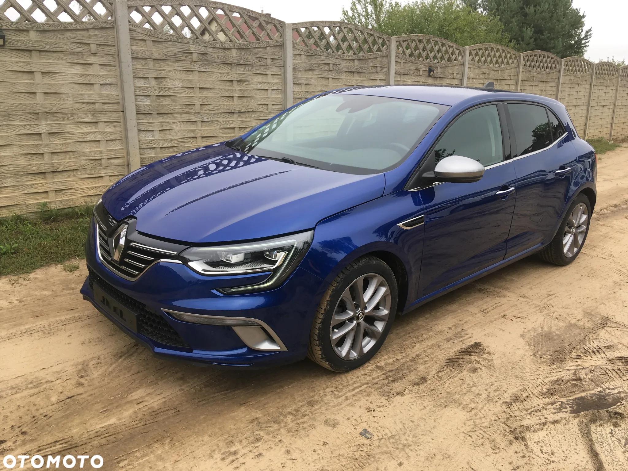 Renault Megane ENERGY dCi 110 GT LINE - 8