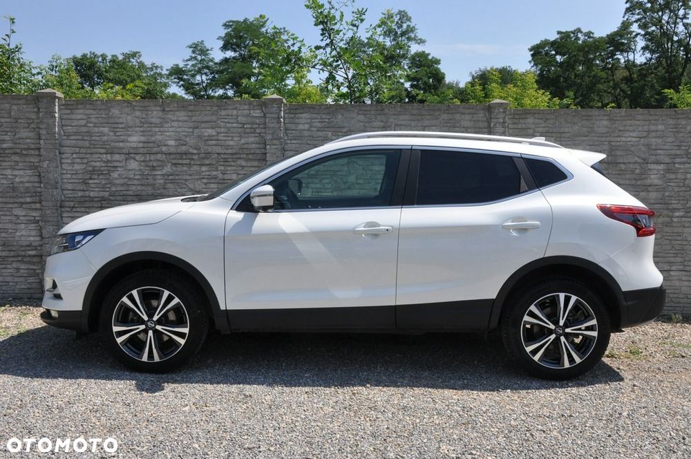 Nissan Qashqai - 2