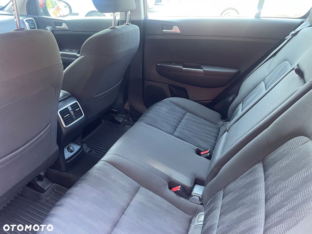 Kia Sportage 1.6 GDI L Business Line 2WD - 18