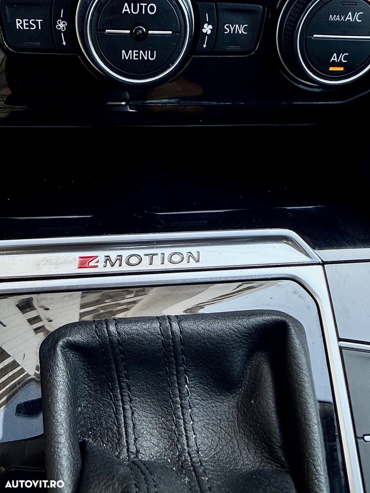 Volkswagen Passat 2.0 TSI 4Motion DSG Highline - 38