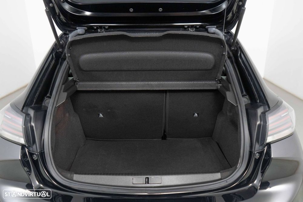 Peugeot 208 1.2 Hybrid Style e-DCS6 - 13